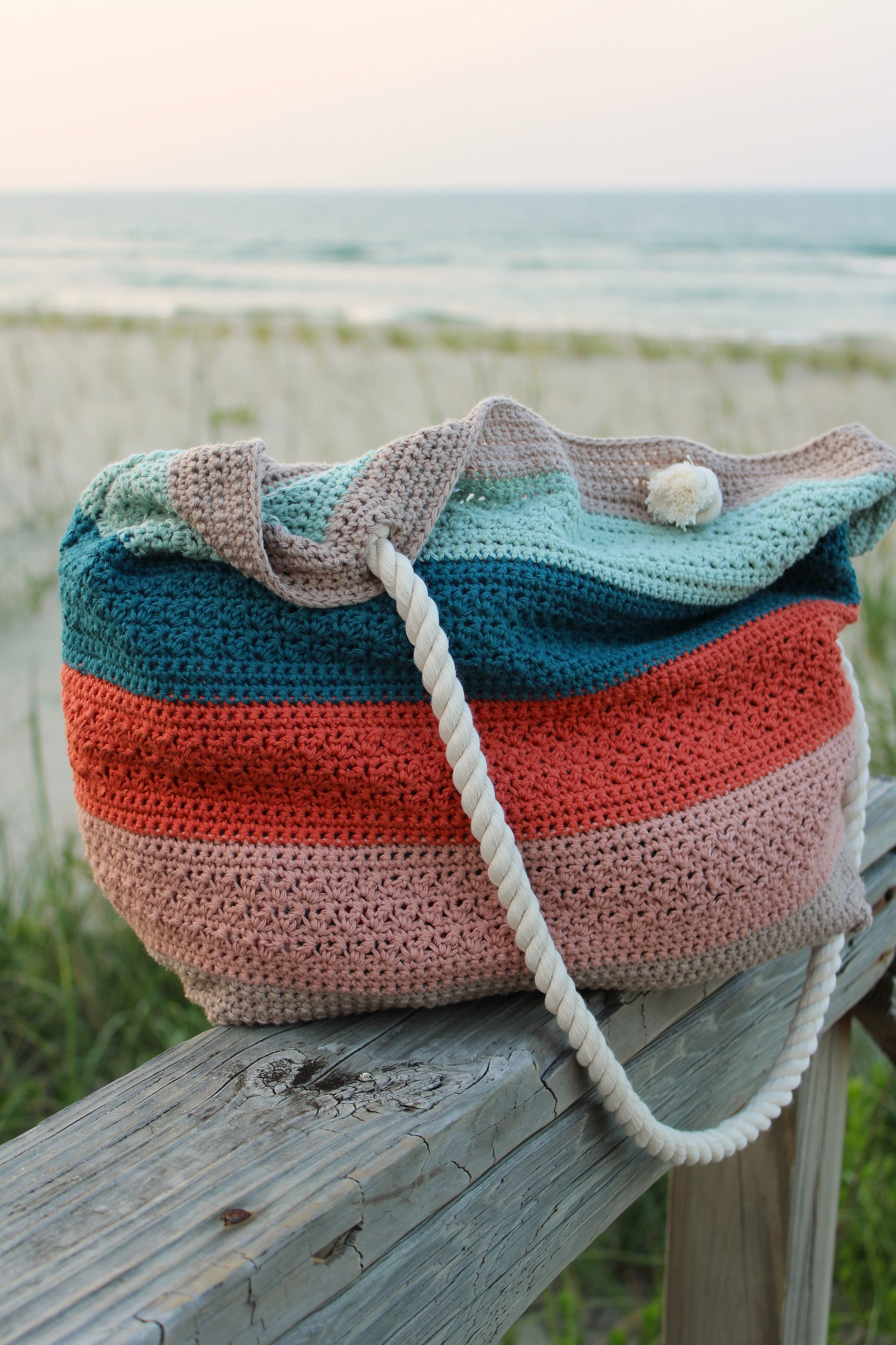 Crochet Beach Bag - The Seaside Beach Tote - Mason Jar Yarn Designs